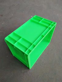 เป็นมิตรกับสิ่งแวดล้อม Euro Stacking Containers 400 * 300 mm Virgin Plastic Color Customized