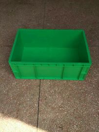 ภาชนะเก็บพลาสติกวางซ้อนกันได้ Virgin Polyethylene Green 600 * 400 * 230 มม. ขนาดมาตรฐานและระบบคัดแยก