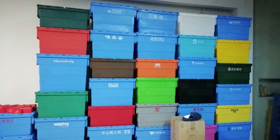 กันน้ำ - 600 * 400 * 365 มม. ซ้อนพลาสติก Totes พร้อมซีลปุ่มป้องกันการโจรกรรม